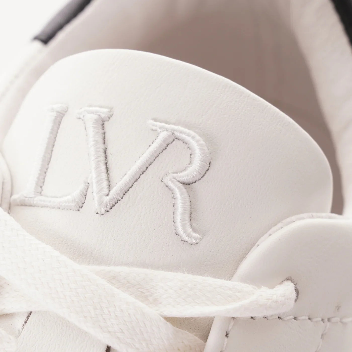 Lavair Linear 2.0 White Black Chunky Trainers UK 5 EU 38