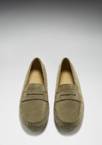 Hugs & Co Womens Penny Driving Loafers Truffle Suede