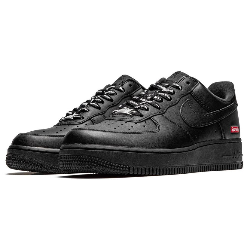 Nike Air Force 1 Supreme Black Trainers