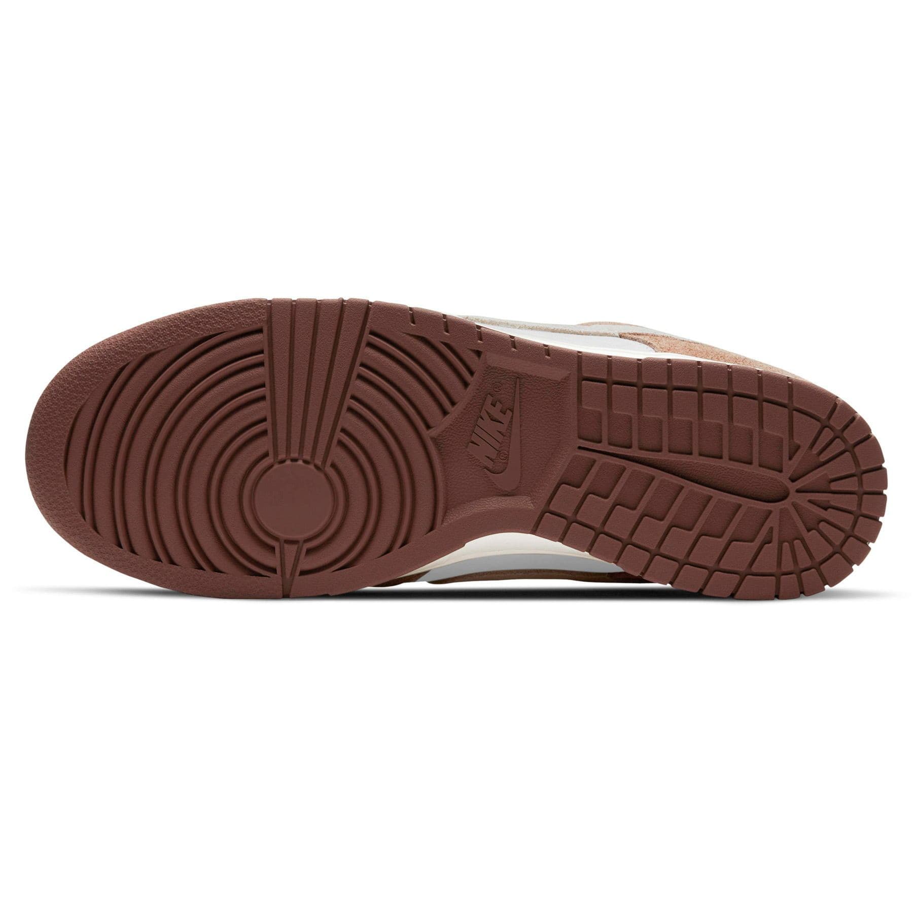 Nike Dunk Low Premium Medium Curry trainers sole detail