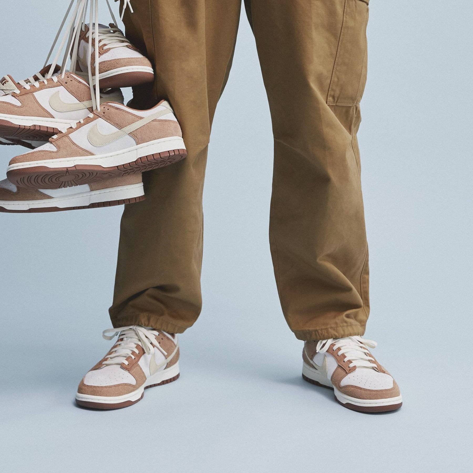 Nike Dunk Low Premium Medium Curry trainers extra product angle