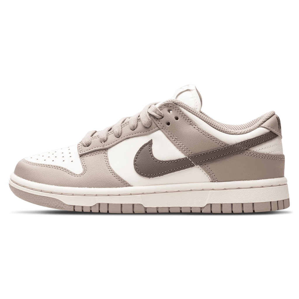 Nike Dunk Low Womens Diffused Taupe trainers main side profile