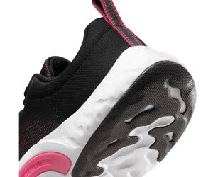 Nike Renew In-Season TR 11 womens trainers close detail view