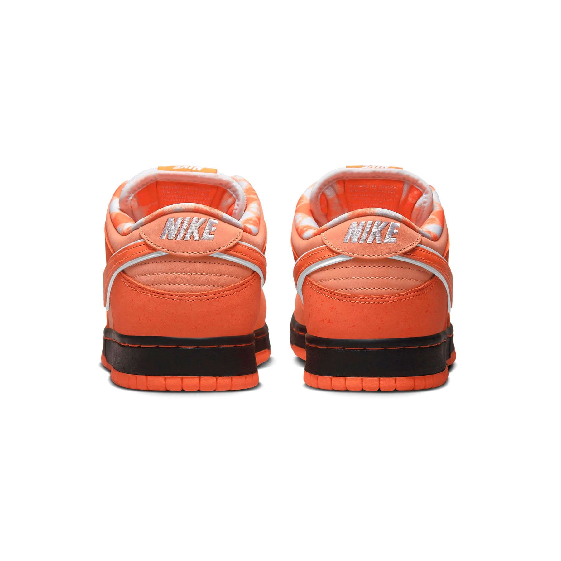 Nike SB Dunk Low Orange Lobster trainers alternate side view