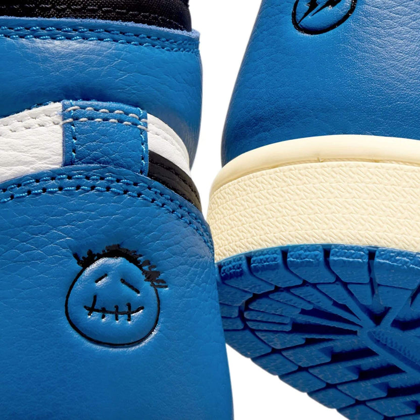 Air Jordan 1 High OG SP Travis Scott Fragment Trainers
