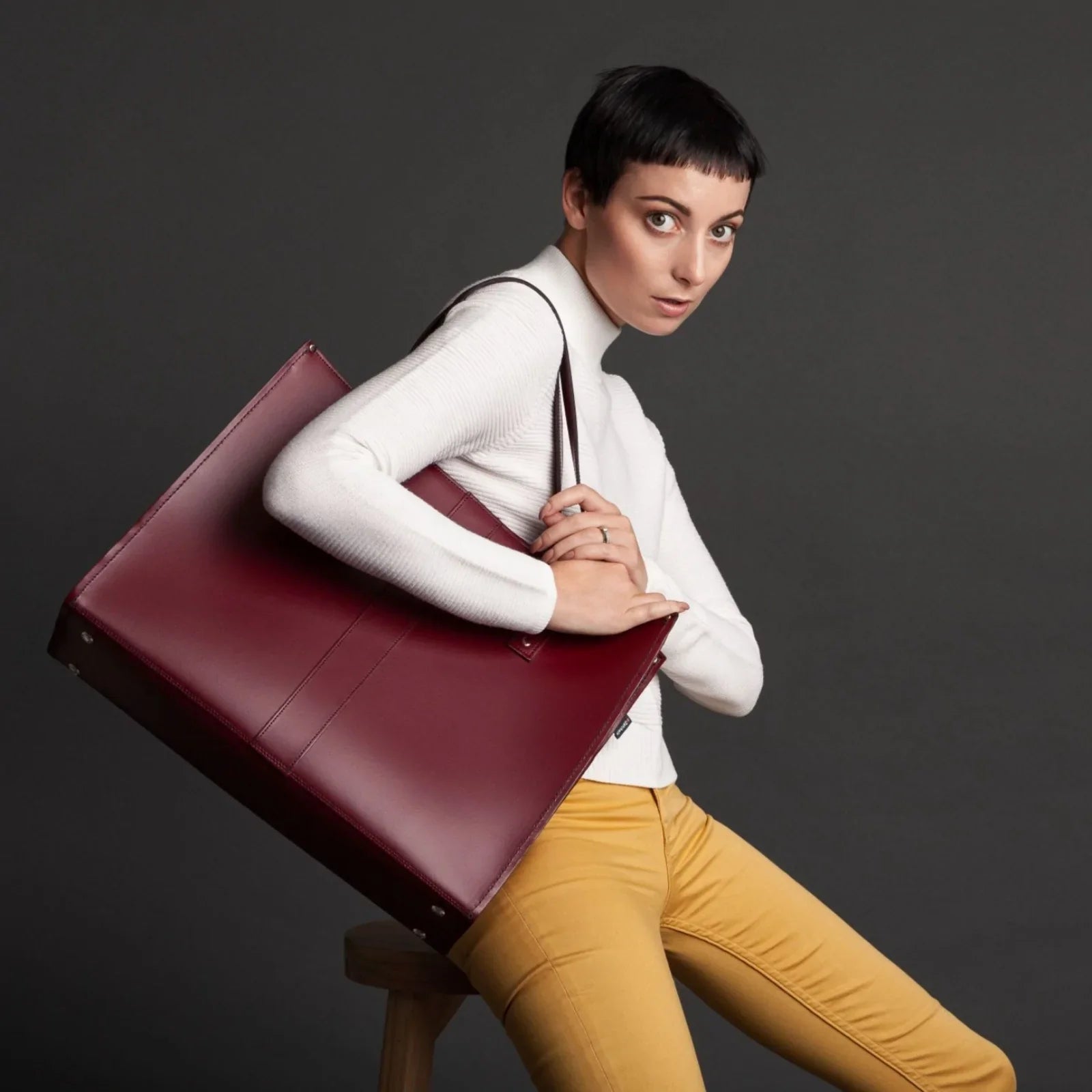 Zatchels leather shopper bag colour option view