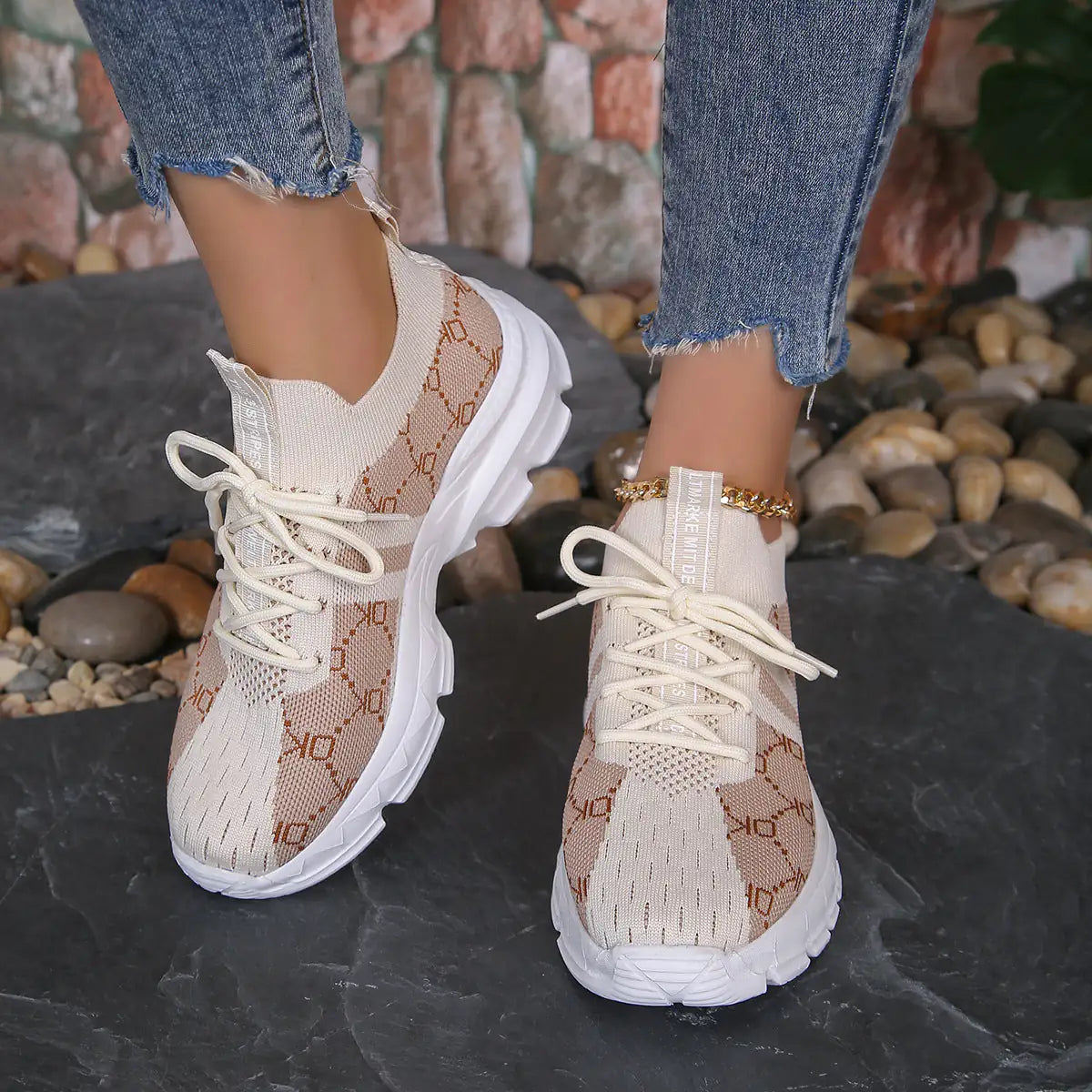 Womens Breathable Mesh Lightweight Lace Up Running Trainers