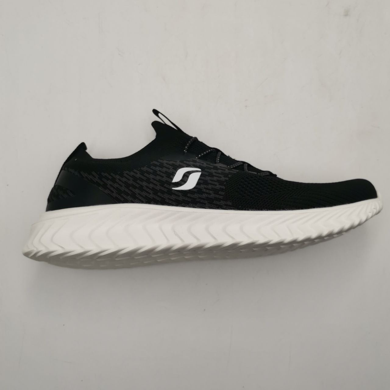 STQ Black White Memory Foam Womens Trainers