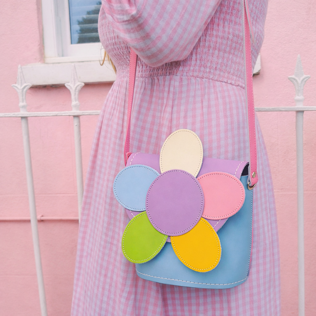 Zatchels Pastel Kaleidoscope barrel bag model view