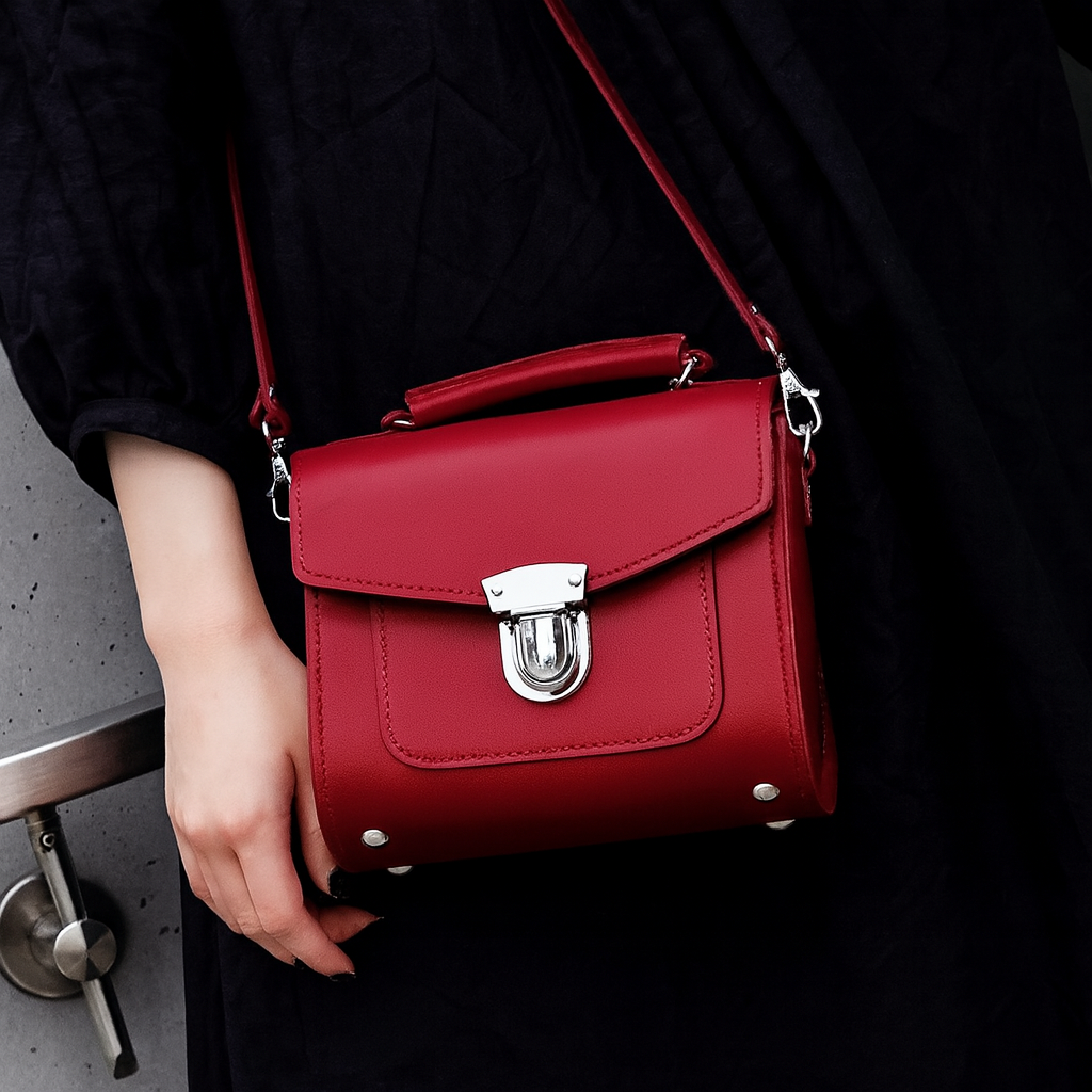 Zatchels Red Sugarcube handbag size guide view