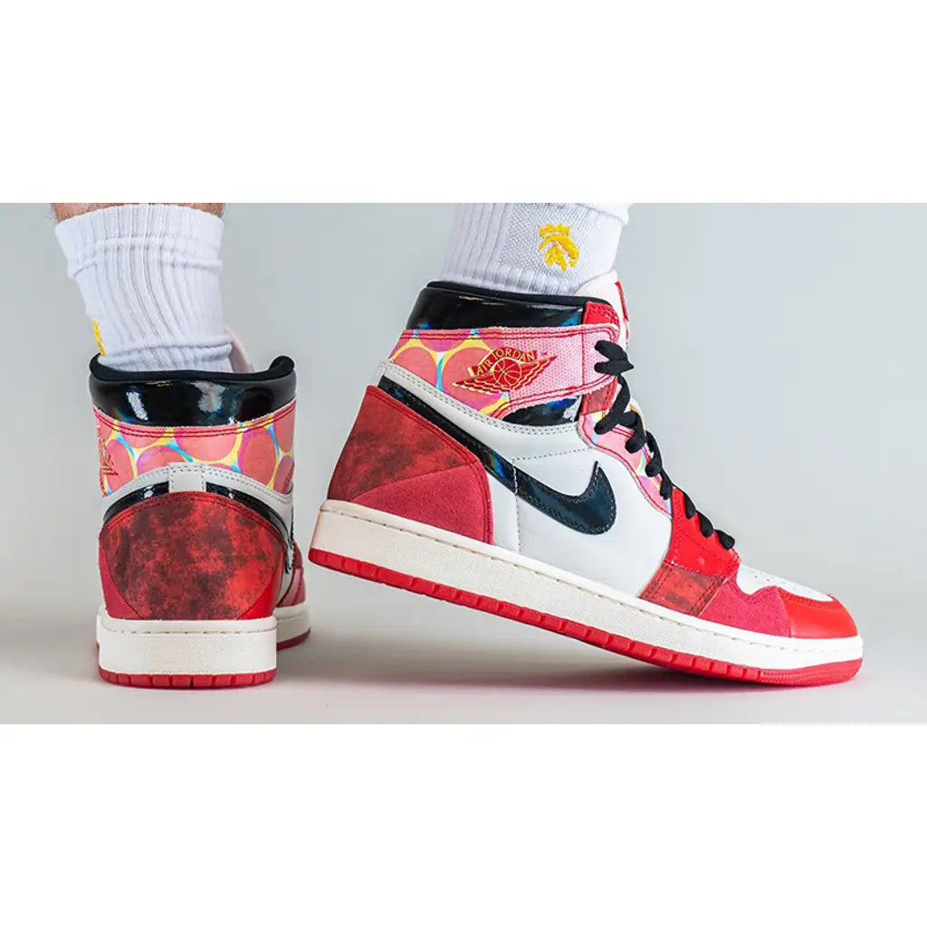 Air Jordan 1 Retro High OG Spider-Man Across The Spider-Verse Trainers