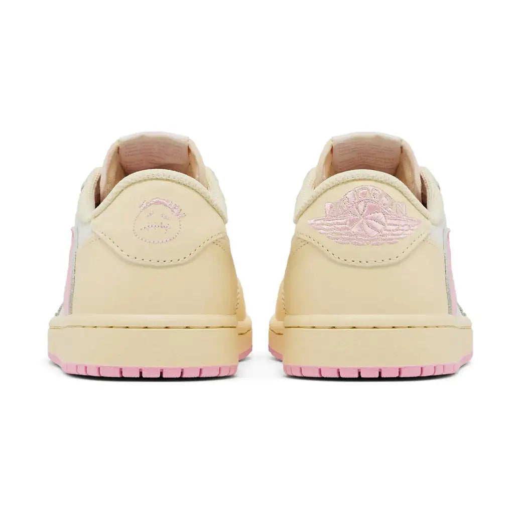 Air Jordan 1 Retro Low OG SP Travis Scott Shy Pink Trainers