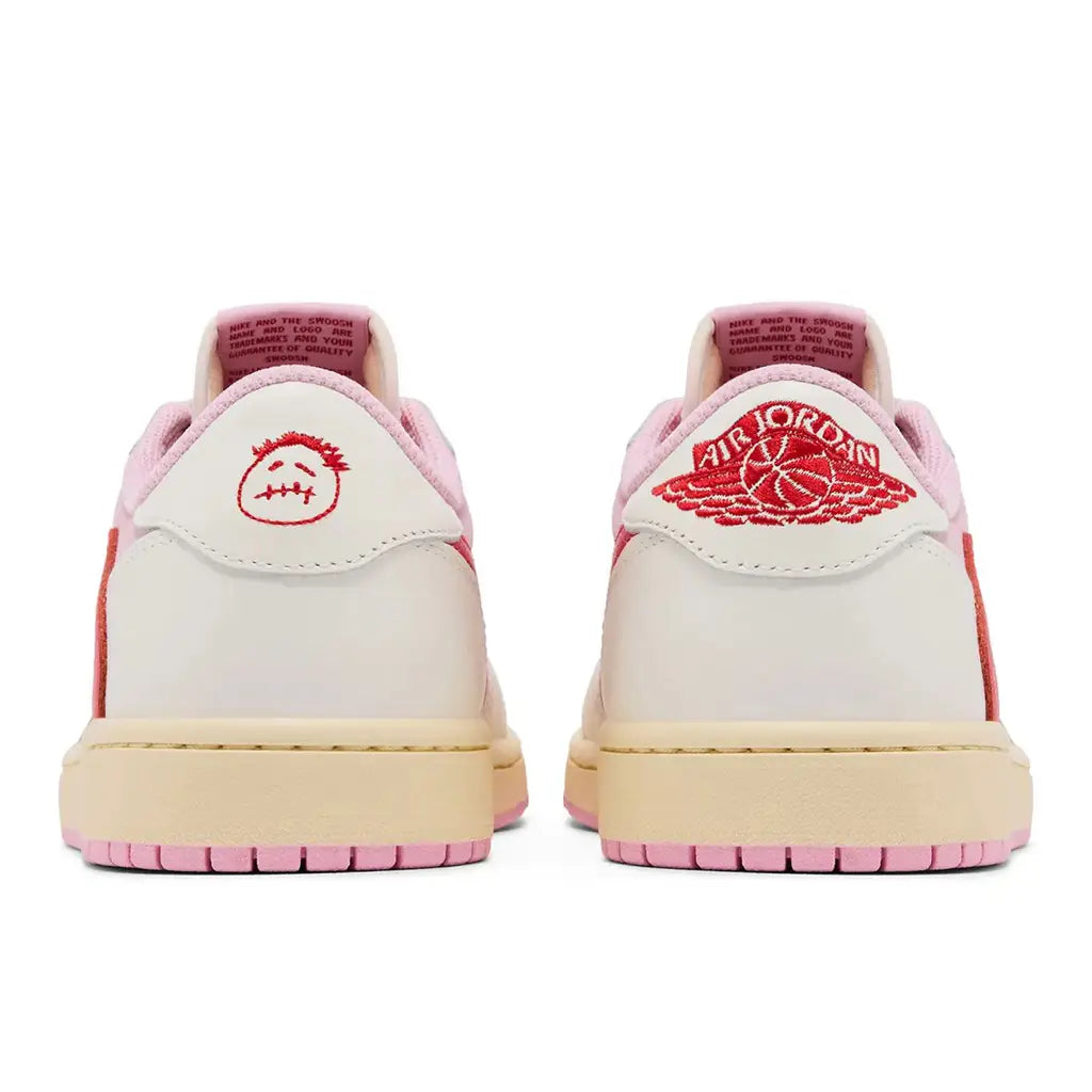 Air Jordan 1 Retro Low OG SP Travis Scott Tropical Pink Trainers