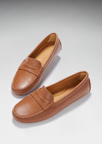 Hugs & Co Womens Penny Driving Loafers Tan Leather