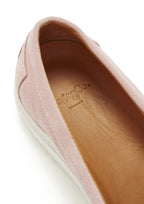 Hugs & Co Womens Slip-On Sneakers Ice Pink Suede